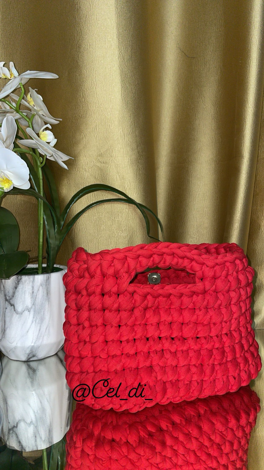 Red Chunky Crochet Bag